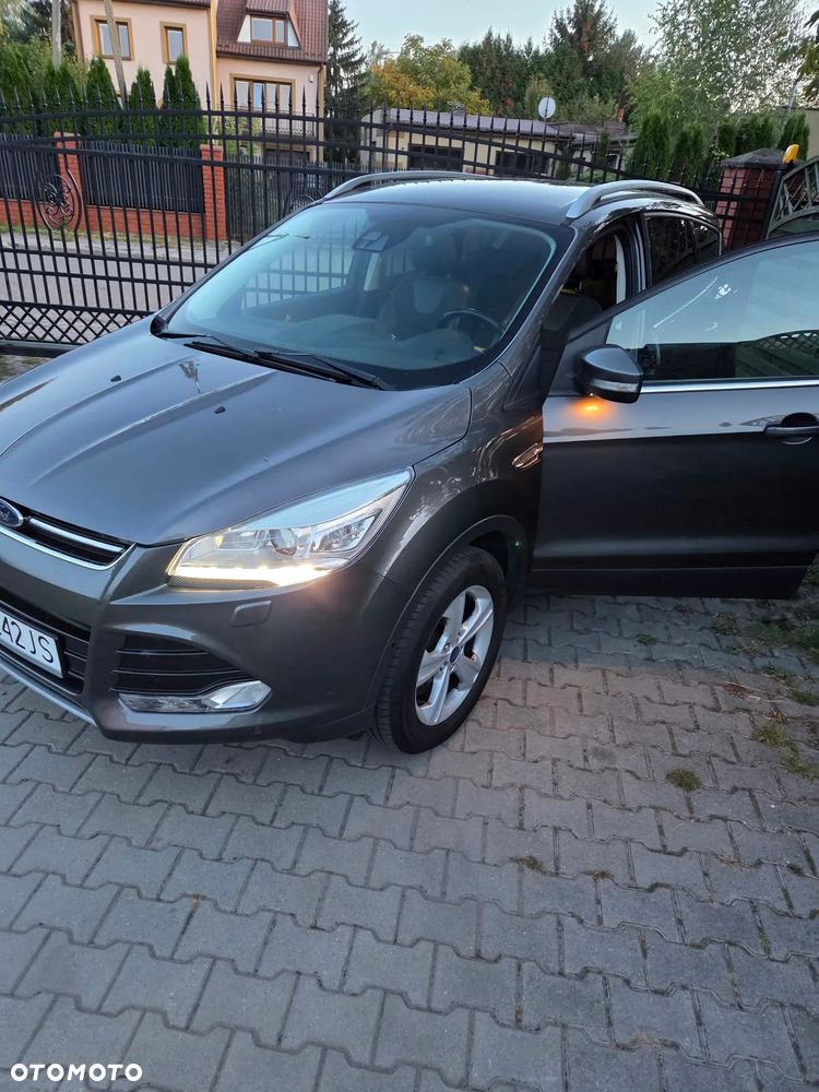 Ford Kuga - 4
