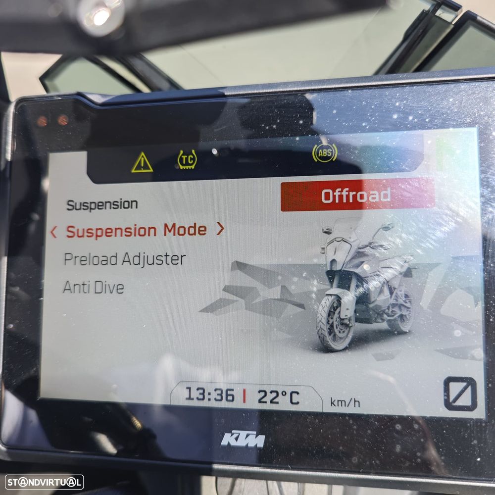 KTM 1290 Super Adventure S - 15