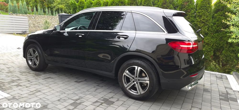 Mercedes-Benz GLC 250 4-Matic - 4