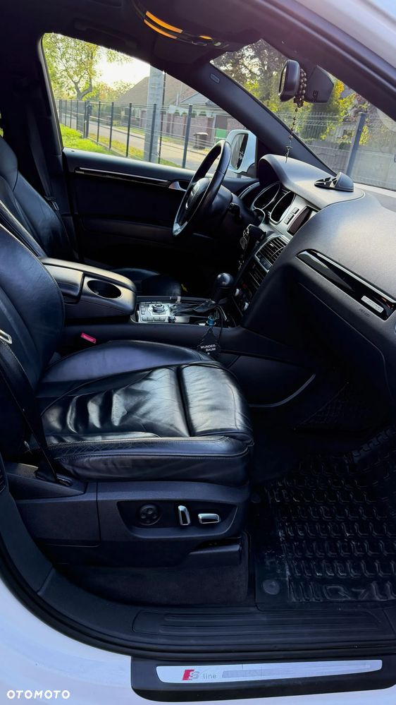Audi Q7 - 17