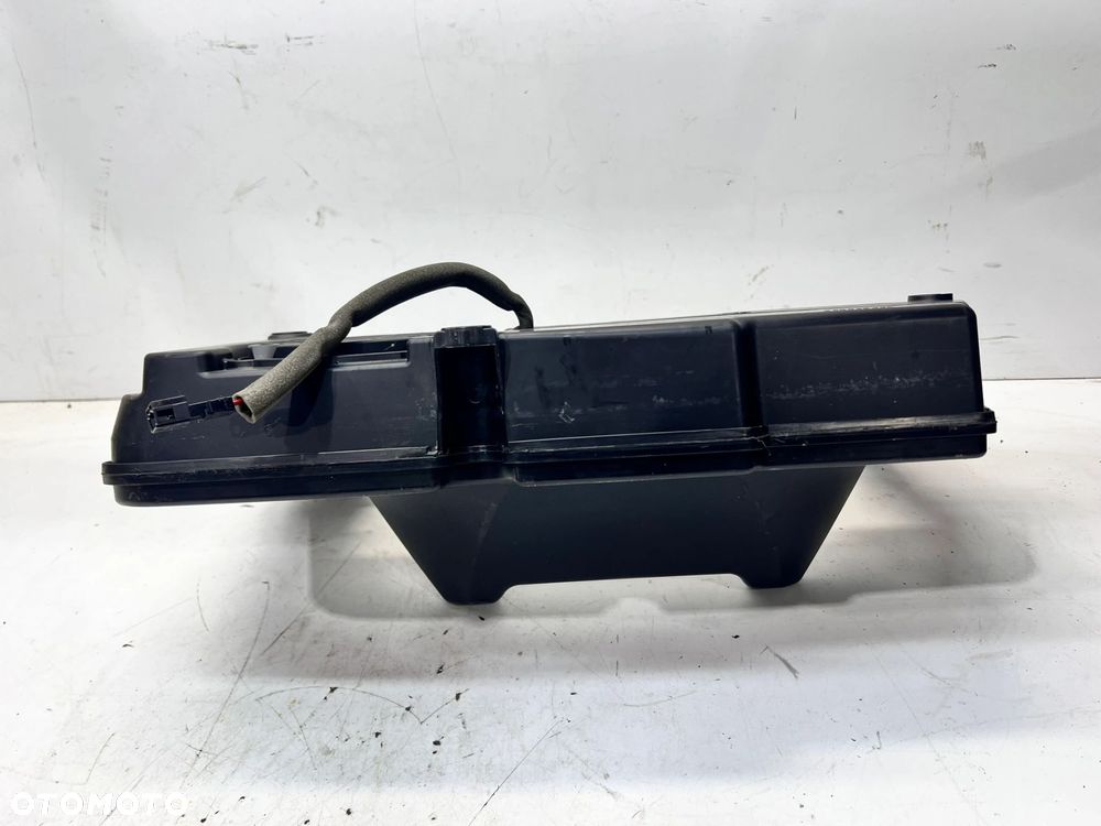 GŁOŚNIK SUBWOOFER TUBA AUDI A4 B8 AVANT 8K9035382B - 5