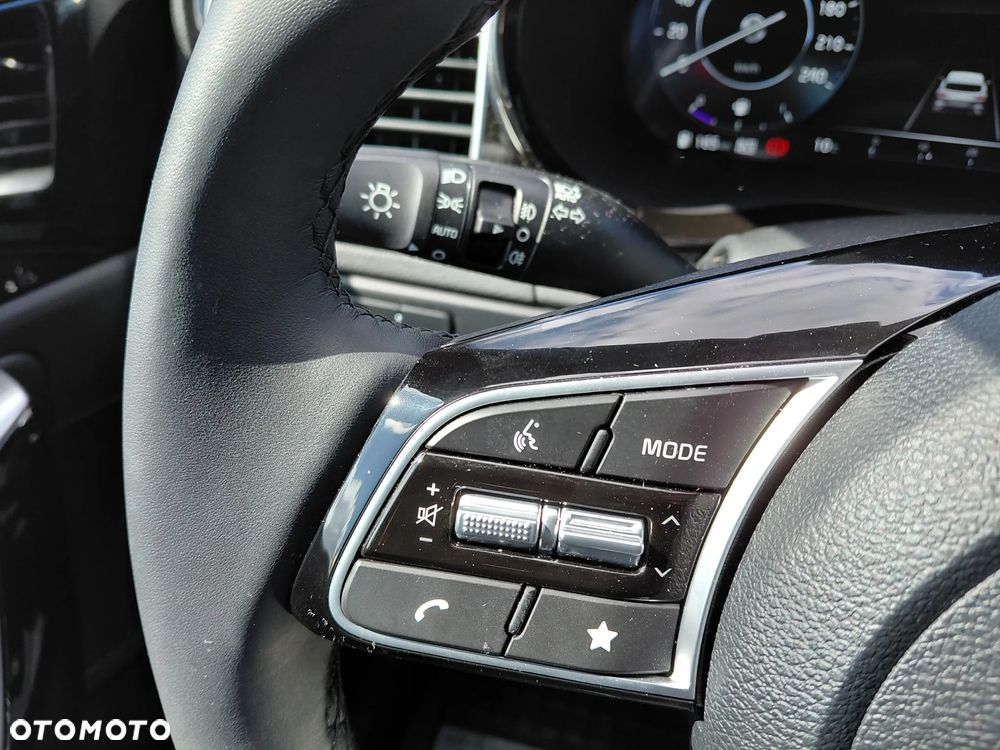 Kia XCeed 1.5 T-GDI Business Line DCT - 15