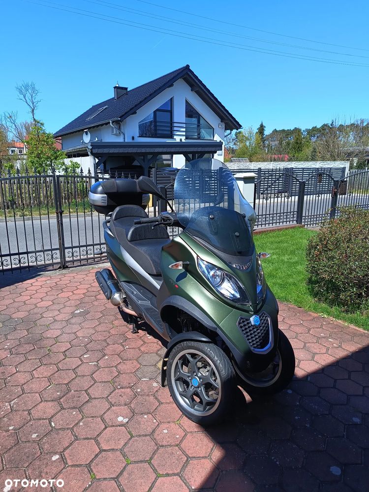 Piaggio MP-3 - 6