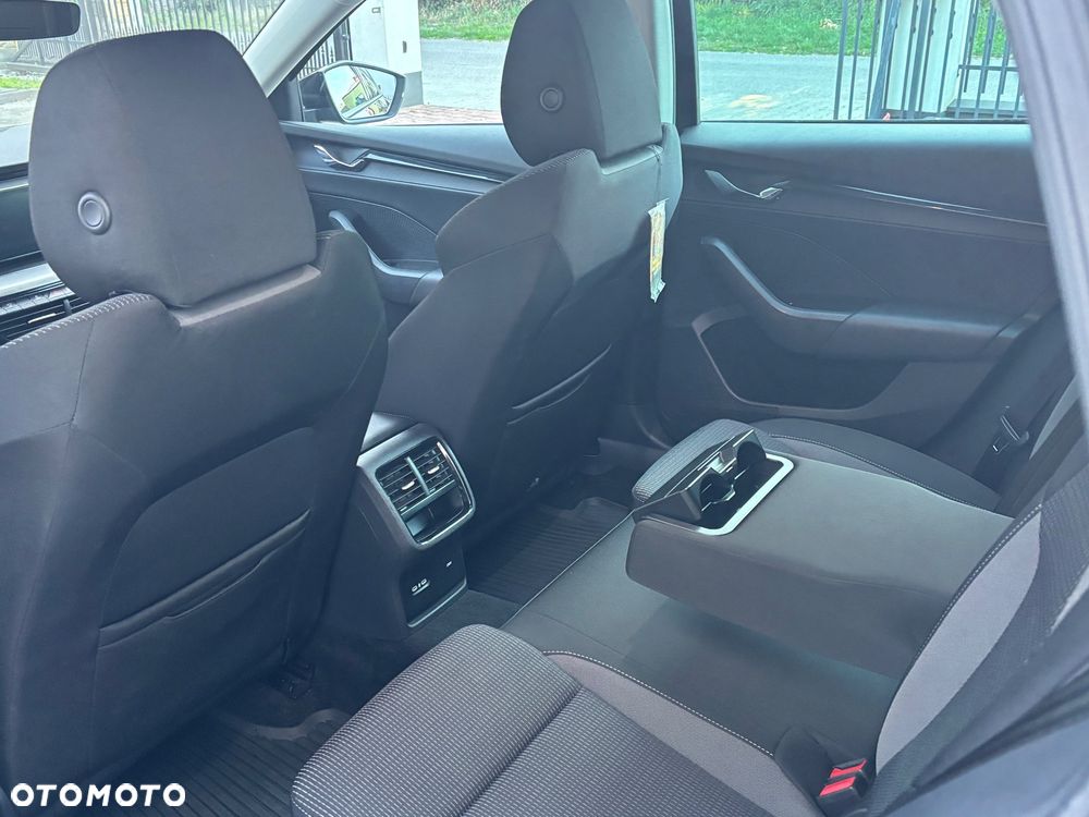 Skoda Octavia 2.0 TDI Ambition - 33