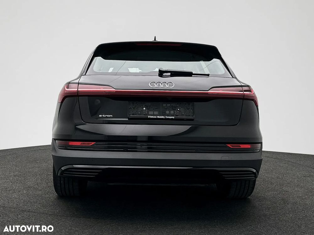 Audi e-tron 50 quattro - 4