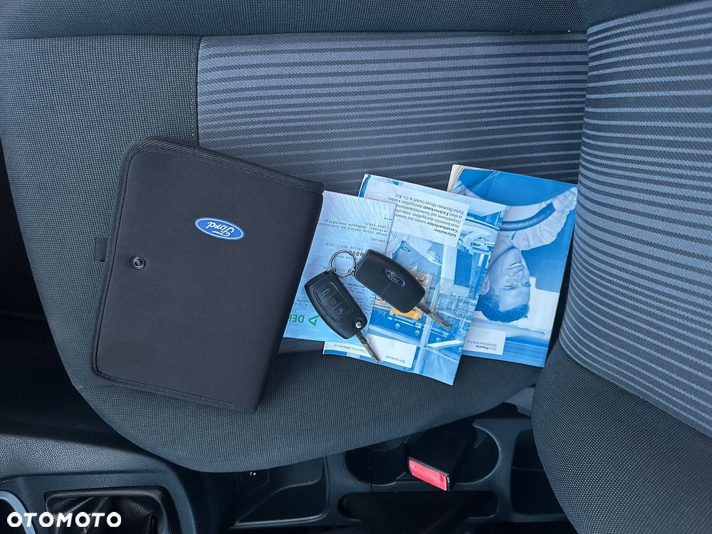 Ford Fiesta 1.25 Ambiente - 9