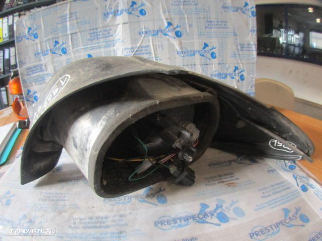 Farol Tras STOP1966 PEUGEOT 206CC 2002 2P ESQ SONAR PEUGEOT 206 2000 1.9D 70CV 3P BRANCO ESQ - 2