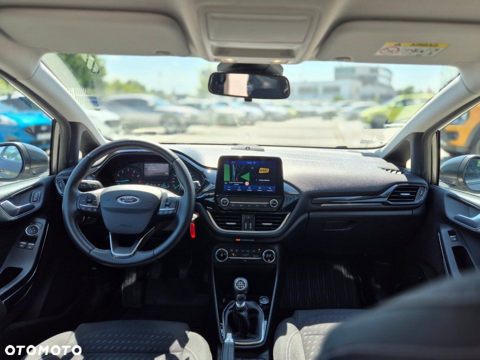 Ford Fiesta - 16