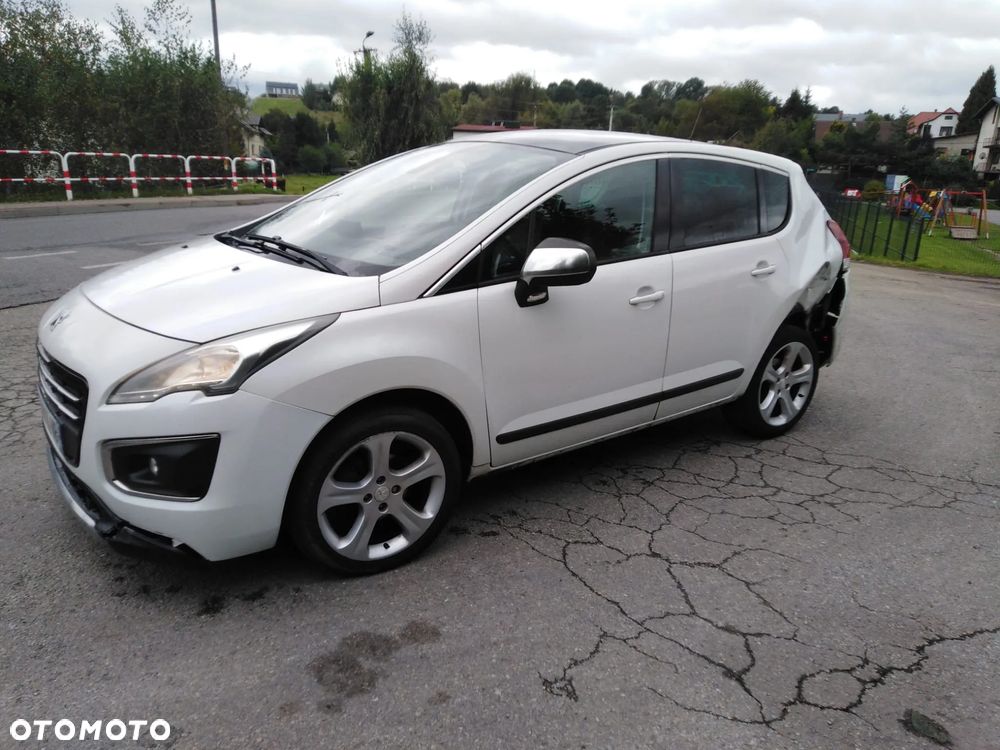 Peugeot 3008 HDi 115 Allure - 5