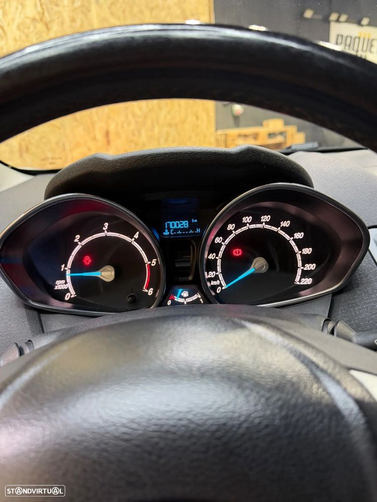 Ford Fiesta 1.5 TDCi Trend - 26