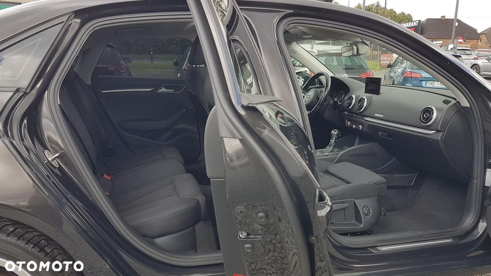 Audi A3 Limousine 2.0 TDI quattro S tronic design - 27