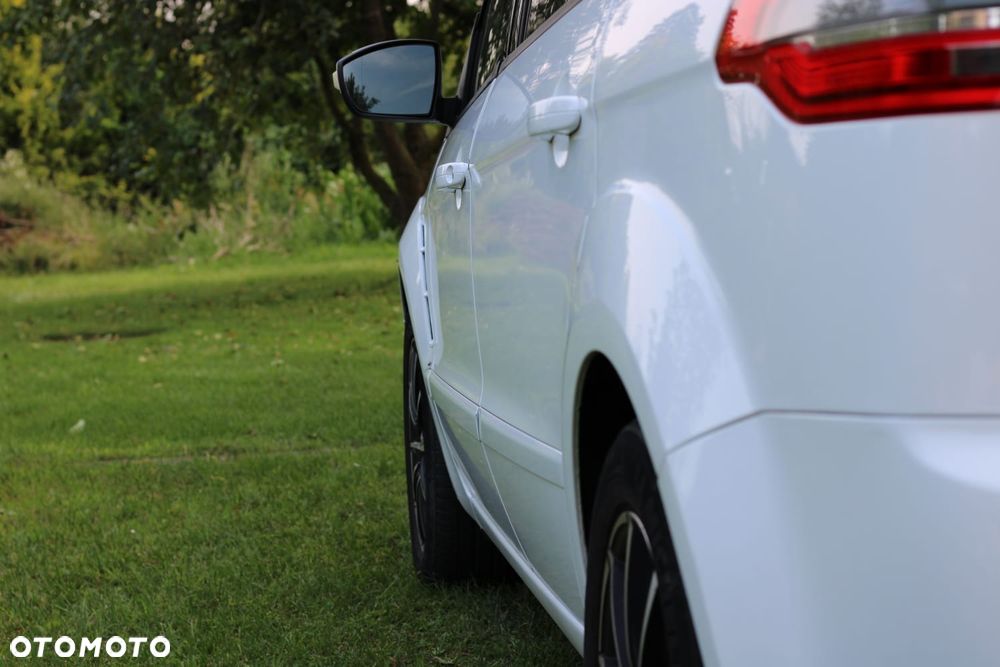 Ford S-Max 2.0 TDCi Titanium - 5
