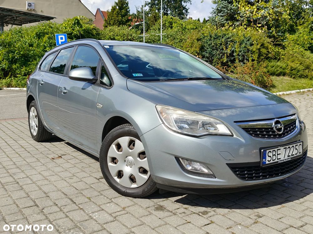 Opel Astra 1.4 Turbo Design Edition - 1