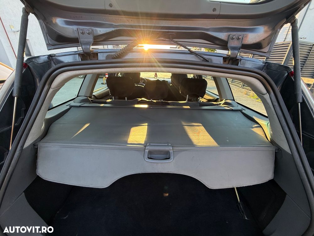 Ford Focus 1.6 TDCI 90 CP Trend - 5