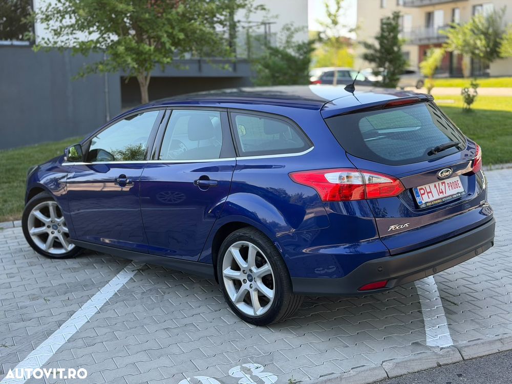 Ford Focus 1.6 TDCI DPF Start-Stopp-System Titanium - 6