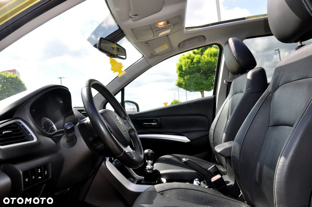 Suzuki SX4 S-Cross 1.6 DDiS Allgrip Comfort - 17