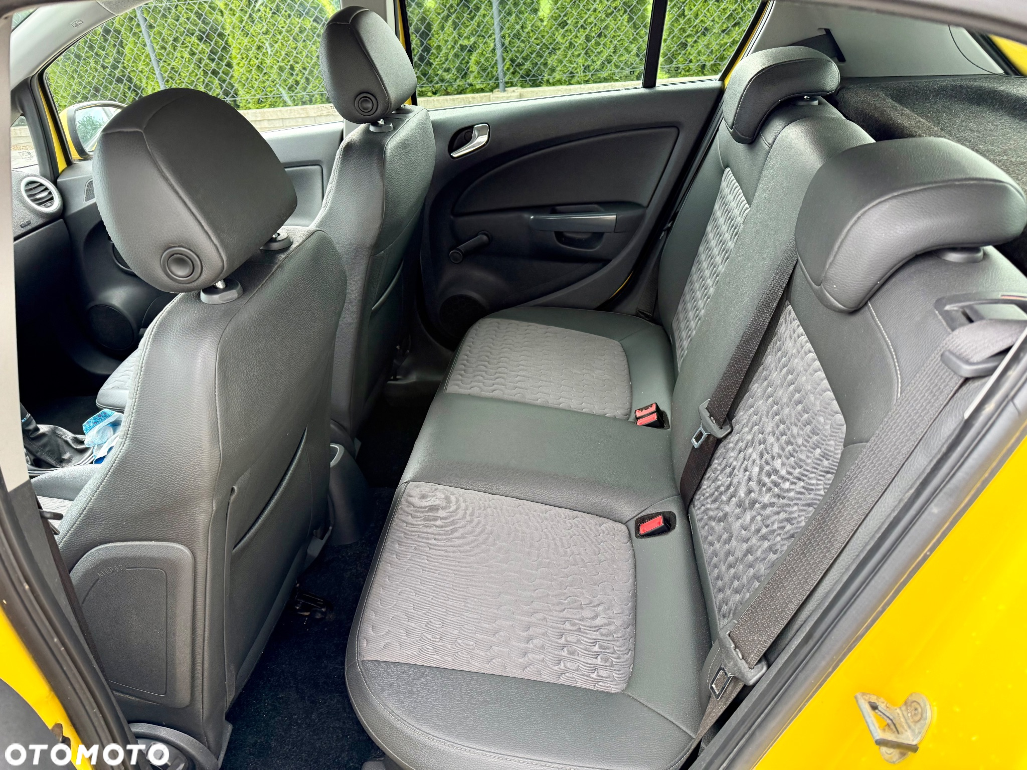 Opel Corsa 1.4 16V Navi - 11