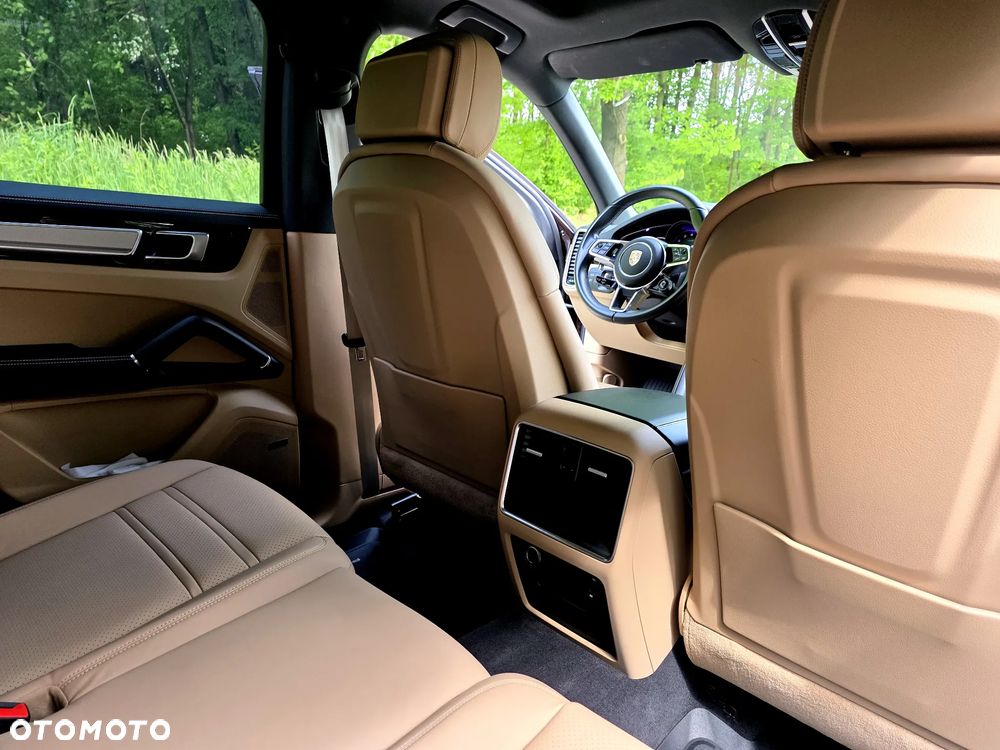 Porsche Cayenne E-Hybrid Platinum Edition - 13