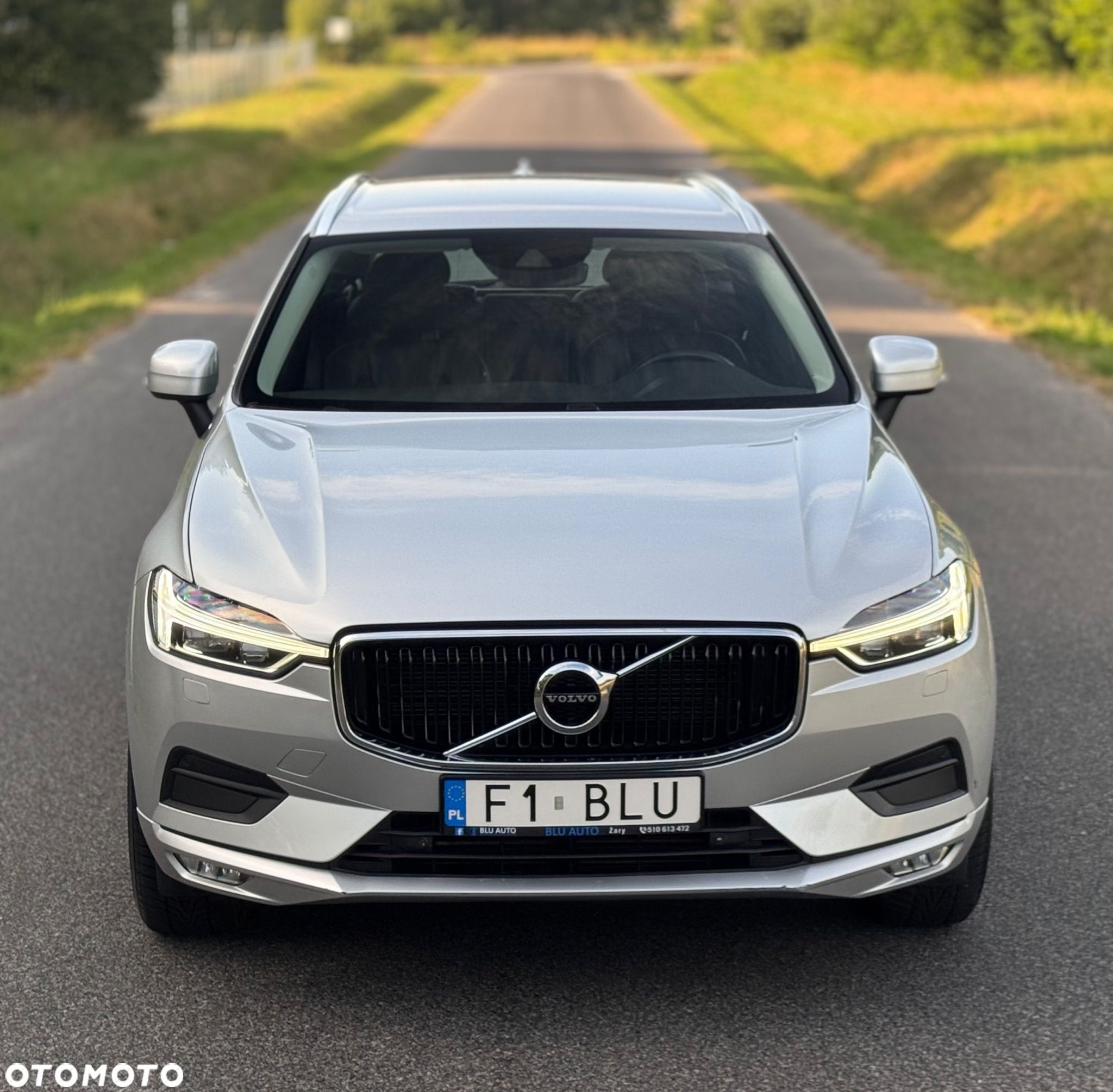 Volvo XC 60 D4 AWD Geartronic Momentum - 1