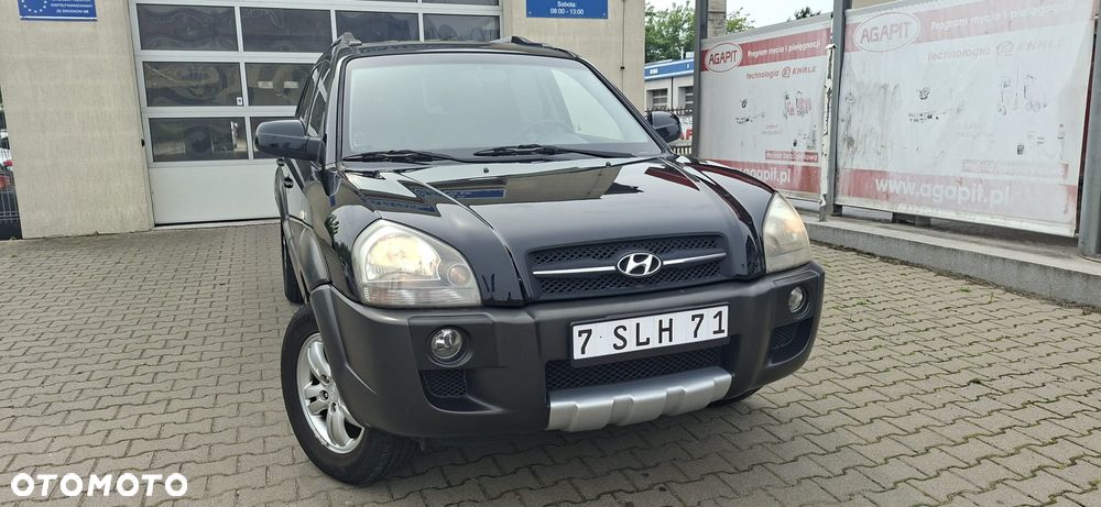 Hyundai Tucson 2.0 2WD GLS - 23