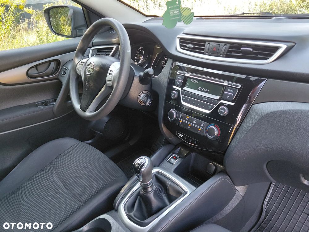 Nissan Qashqai 1.2 DIG-T Acenta EU6 - 22