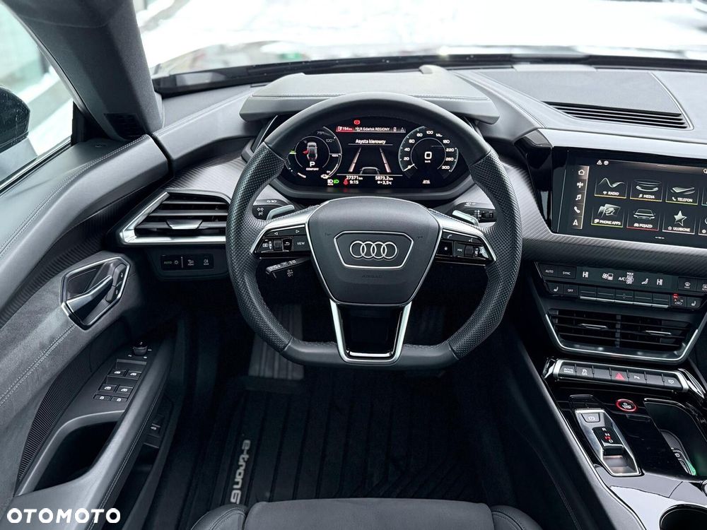 Audi e-tron GT 60 93kWh Quattro - 13