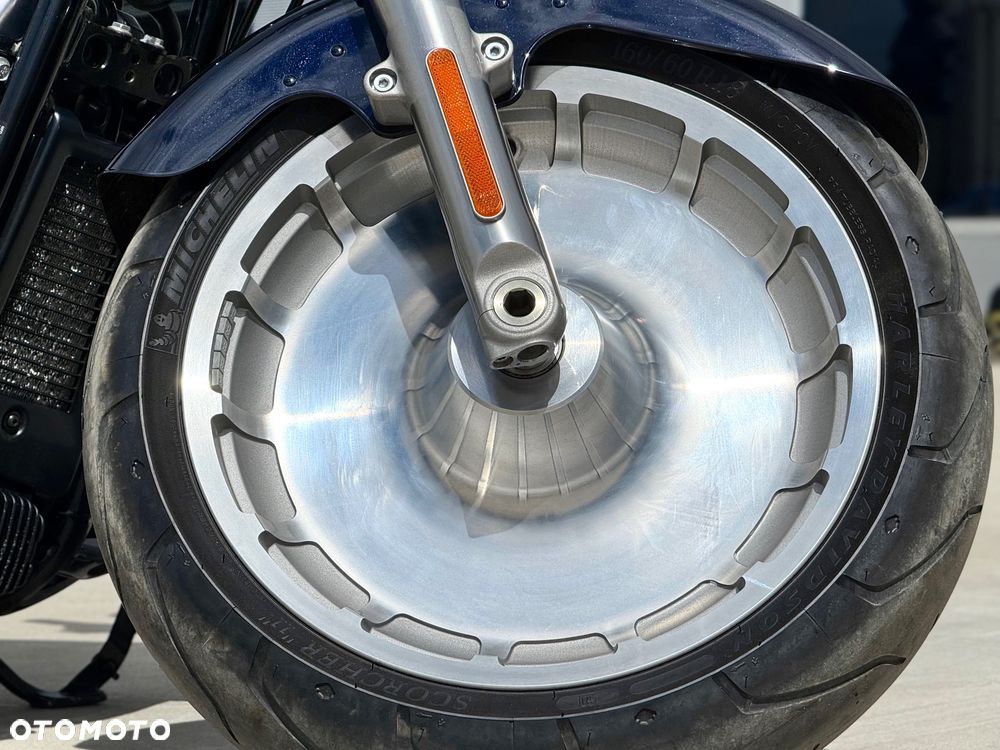 Harley-Davidson Softail Fat Boy - 16