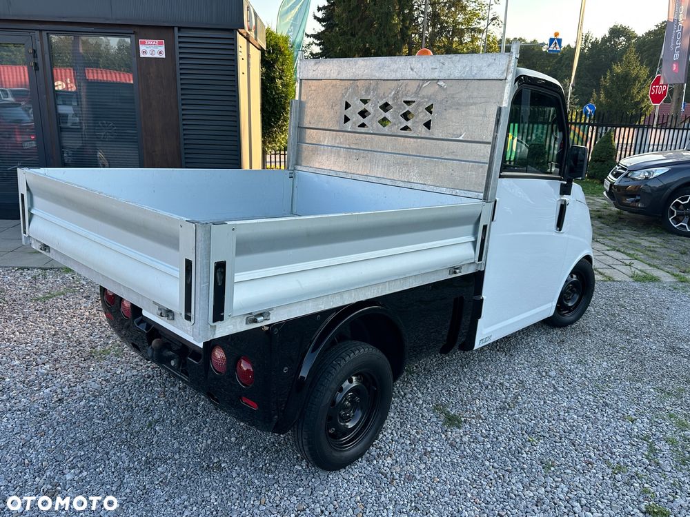 Microcar M.GO - 4