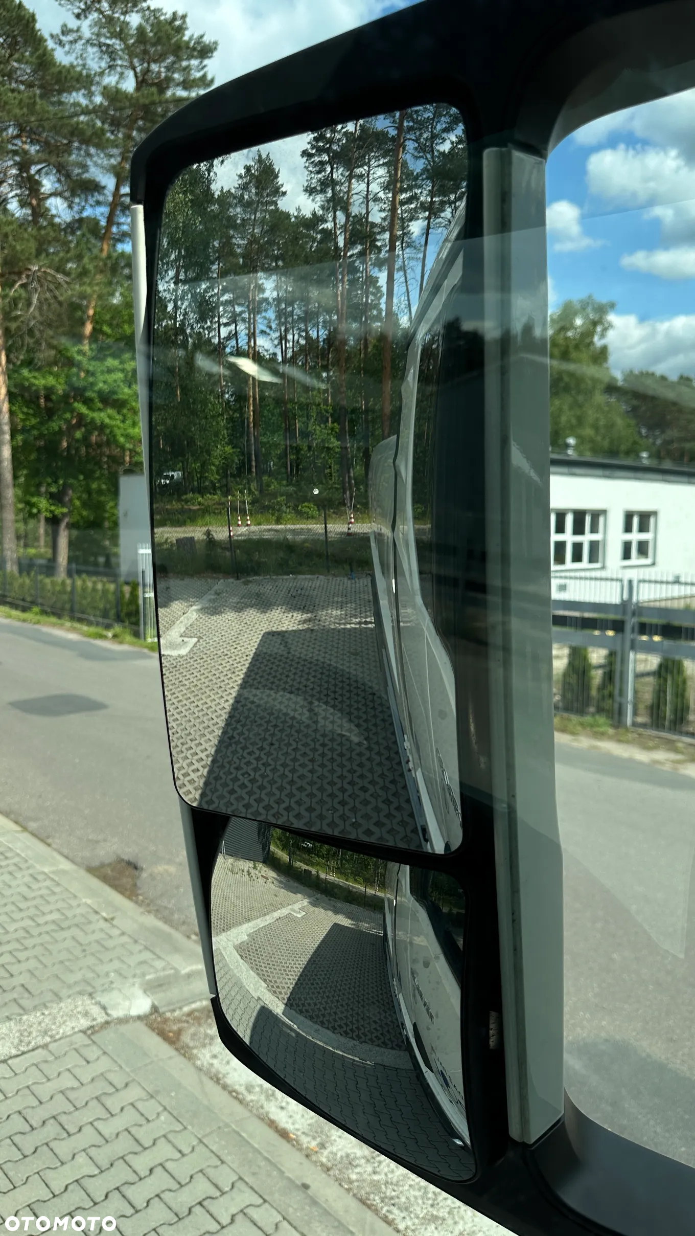 MAN TGX - 25