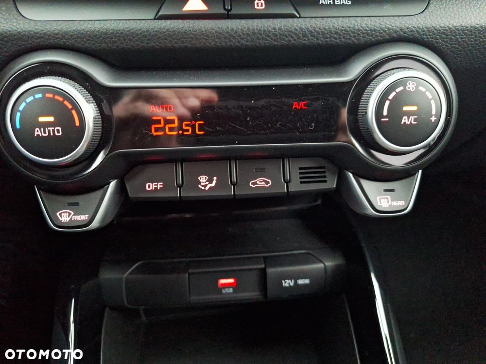 Kia Stonic 1.2 L Business Line - 20