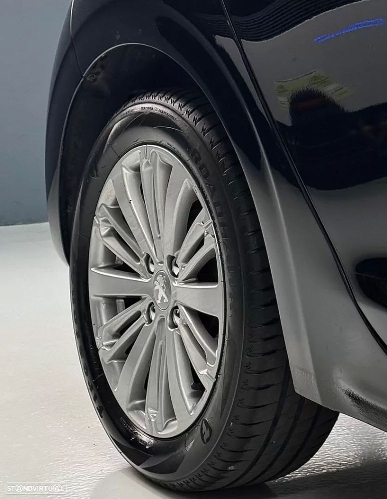 Peugeot 208 1.6 BlueHDi Style - 18