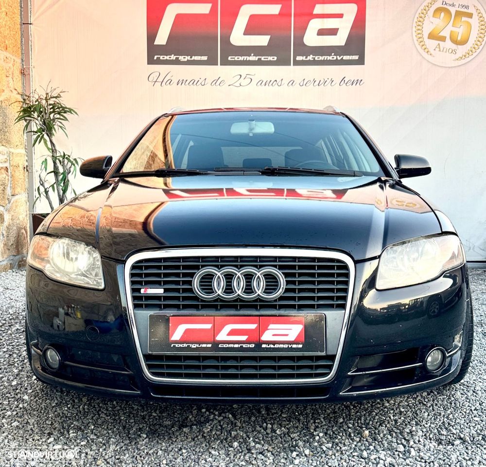 Audi A4 Avant 2.0 TDi S-line - 2