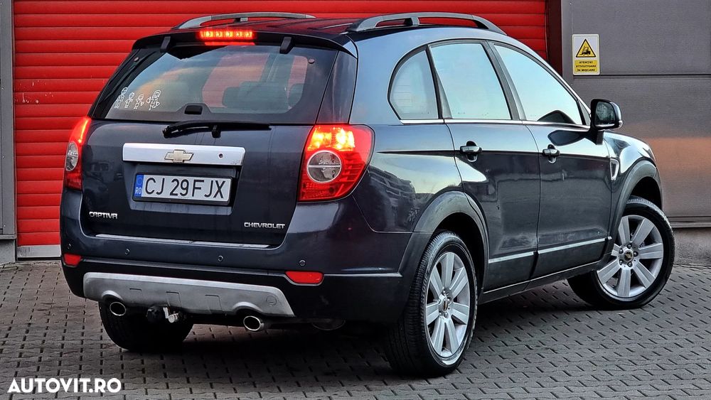 Chevrolet Captiva 2.0 4WD 7 Sitzer Automatik LT - 22