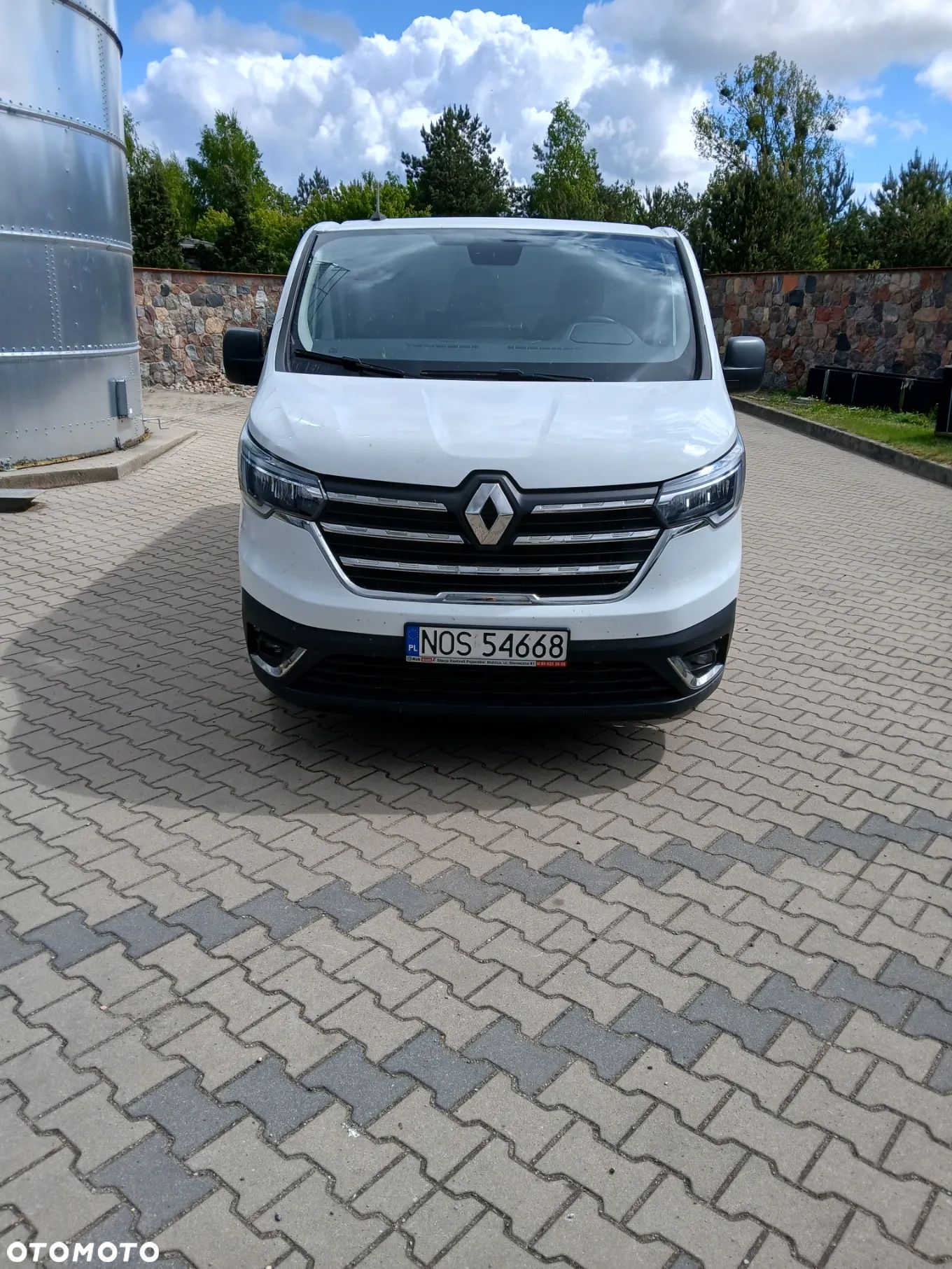 Renault Trafic - 1