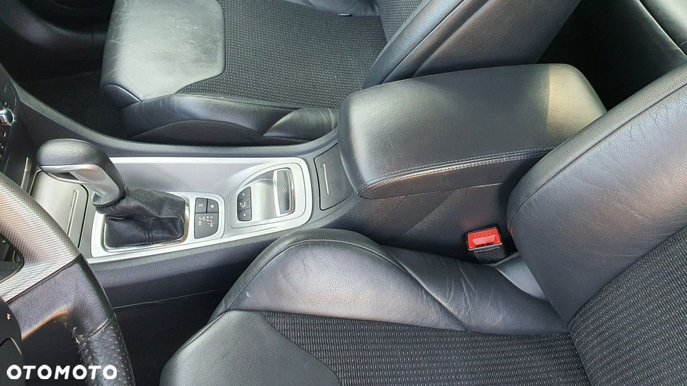 Citroën C5 2.0i 16V Exclusive Equilibre Navi - 25