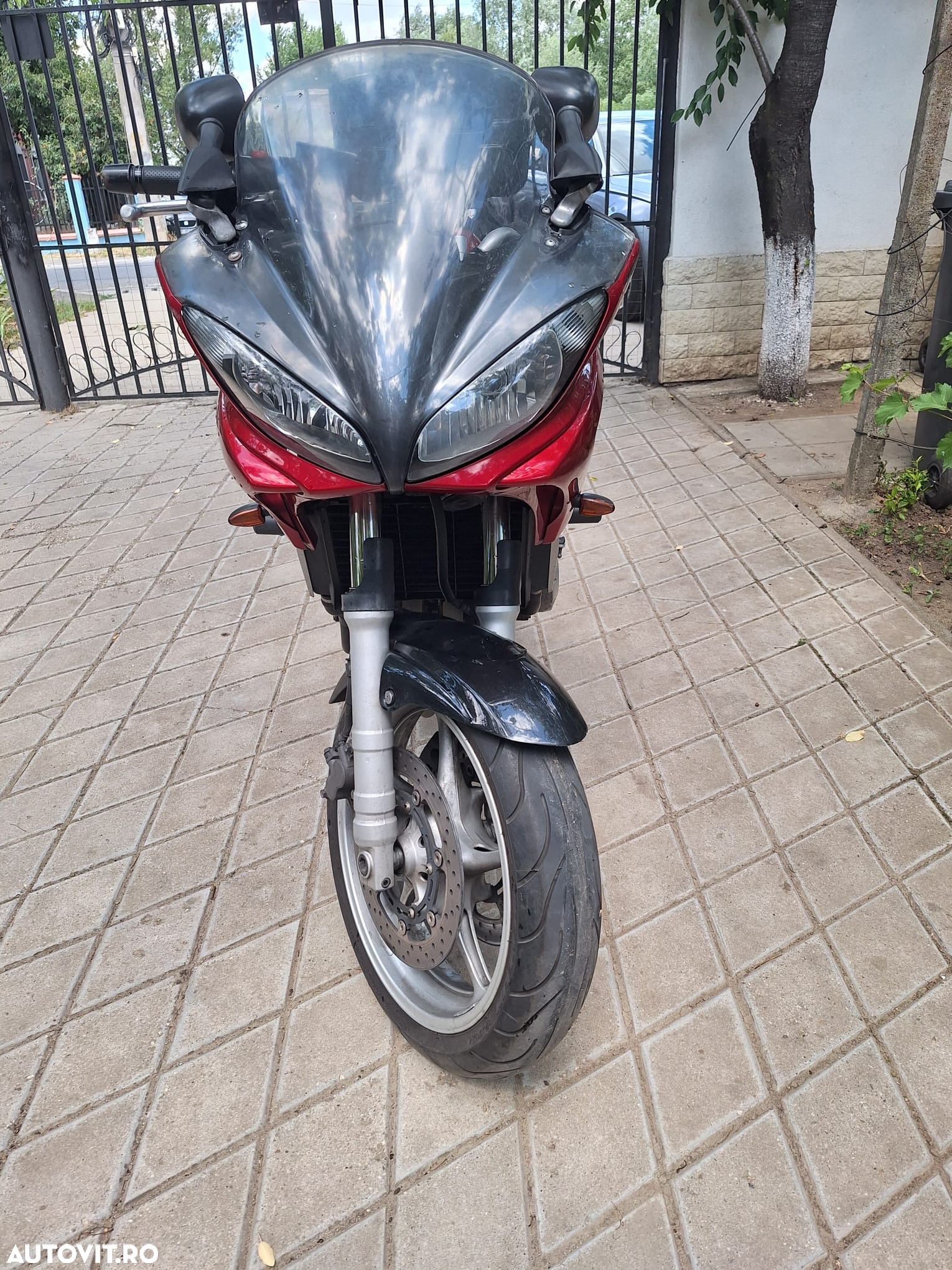 Yamaha FZ-6S Fazer - 2