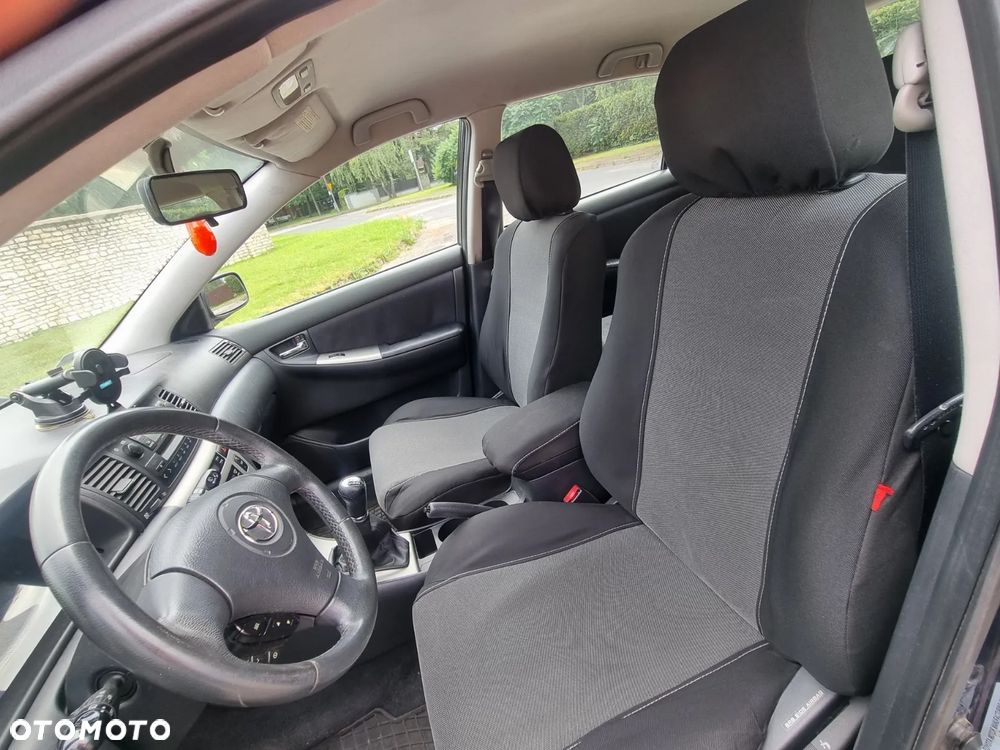 Toyota Corolla 1.6 VVT-i Prestige - 16