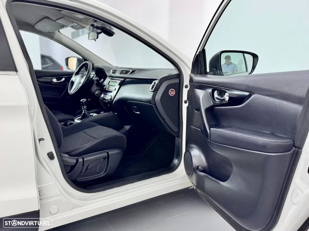 Nissan Qashqai 1.5 dCi Acenta Connect - 38