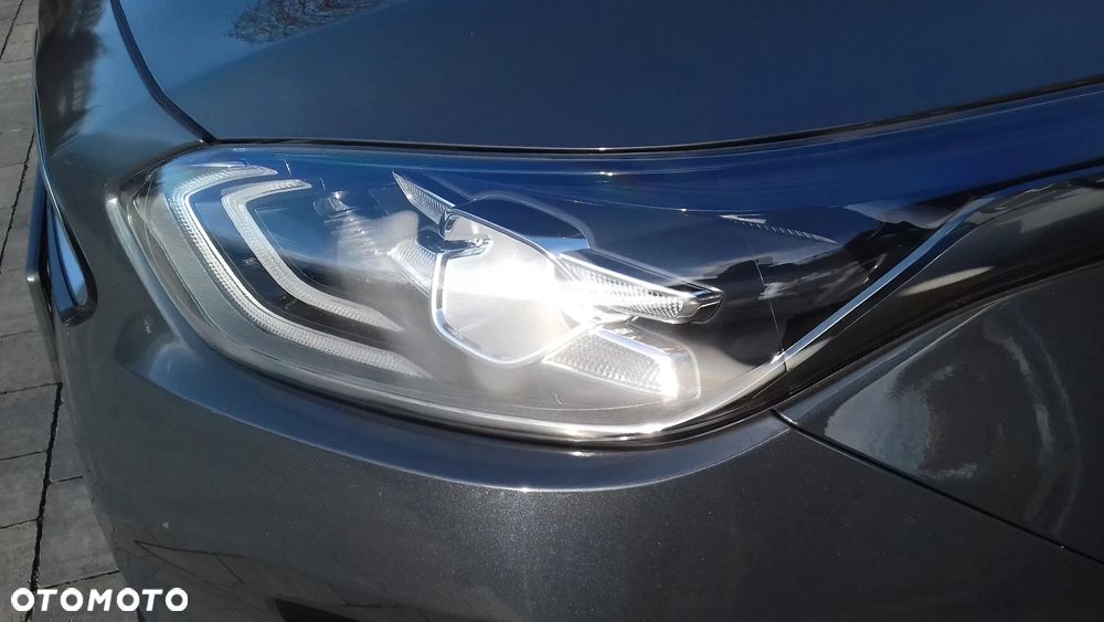 Kia ProCeed 1.4 T-GDI DCT7 OPF GT LINE - 24