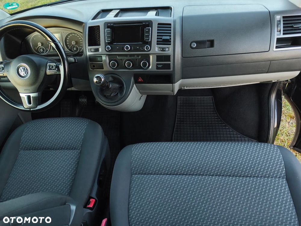 Volkswagen Transporter - 26