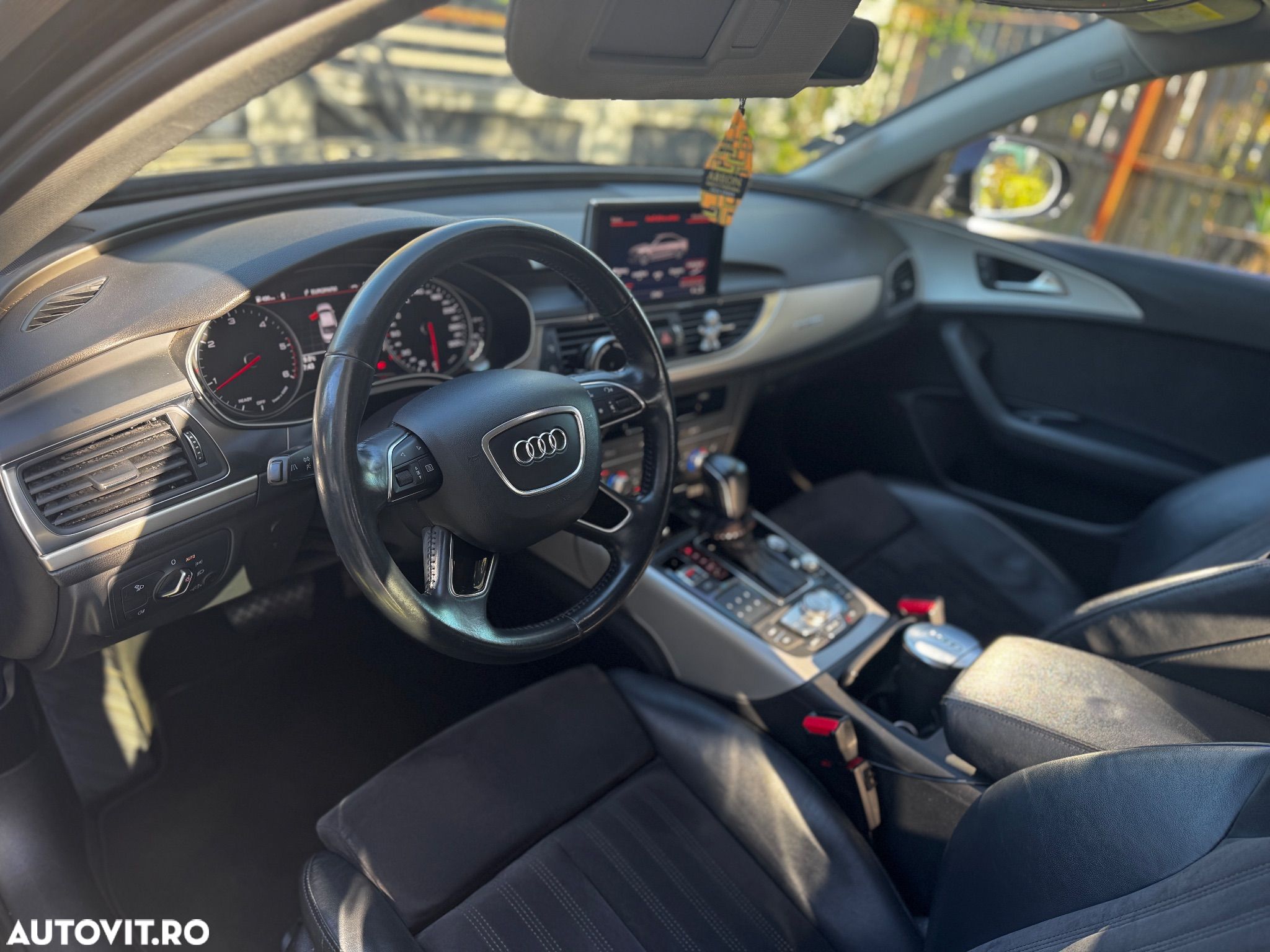 Audi A6 - 1