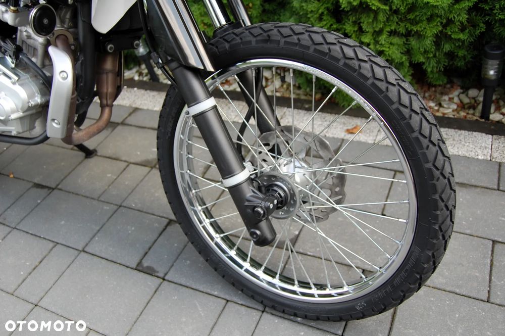 Yamaha WR - 7