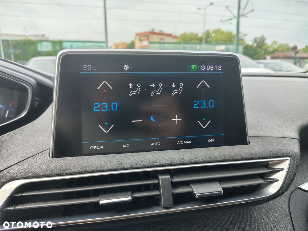 Peugeot 3008 1.2 PureTech Allure - 21