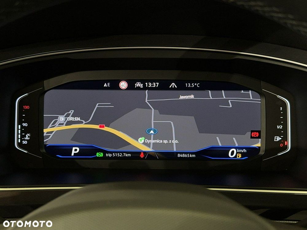 Volkswagen Tiguan - 24