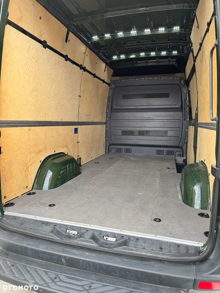 Mercedes-Benz Sprinter - 21