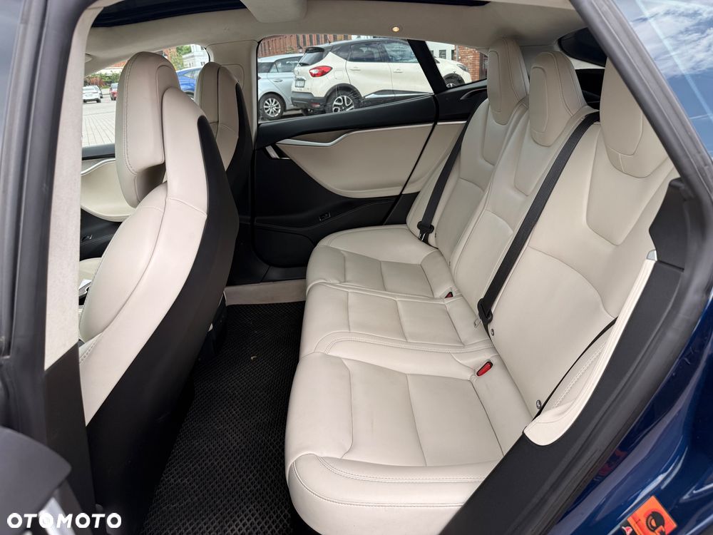 Tesla Model S 100D Allradantrieb Performance - 16
