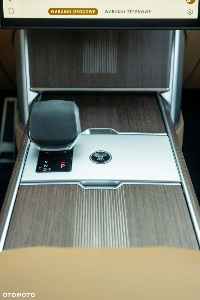 Land Rover Range Rover - 12