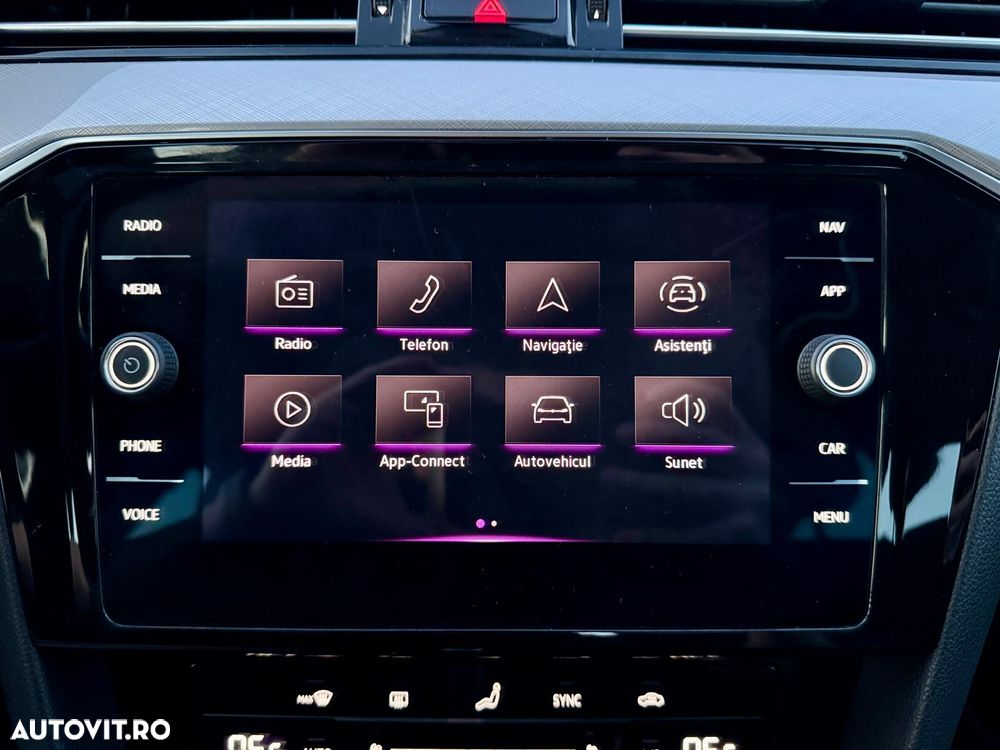 Volkswagen Passat 2.0 TDI SCR DSG Business - 20