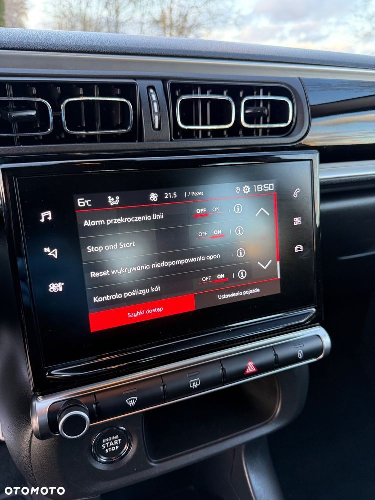 Citroën C3 1.2 PureTech Shine - 28