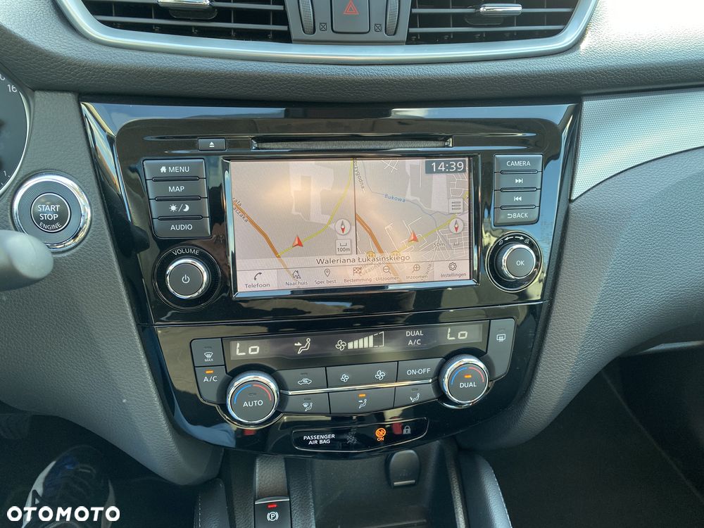 Nissan Qashqai 1.3 DIG-T N-Connecta - 15